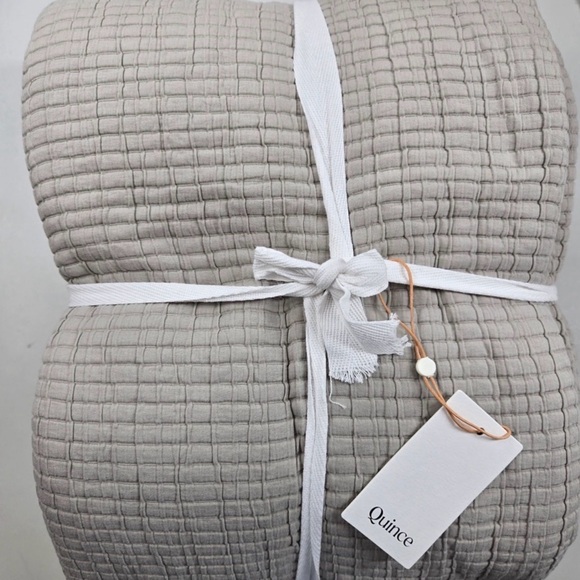 NWT Quince King Organic Cotton Gray Coverlet Set - Picture 3 of 4